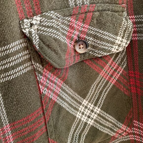 Vintage cozy oversized green plaid boyfriend flannel shirt - Picture 4 of 7